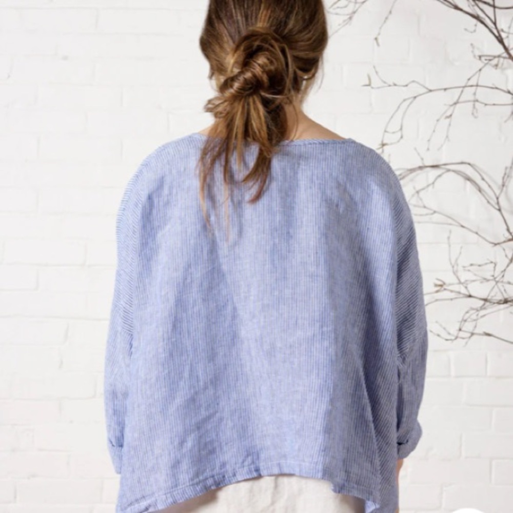 OLIVE linen top by Artemesia, S - Picture 6 of 11
